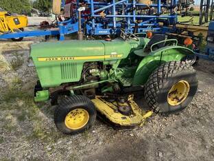 John Deere 850