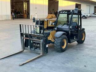 2019 Caterpillar TH255C