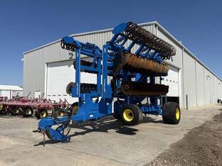 2017 Landoll 7833-35