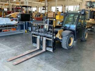 2020 Caterpillar TH255C