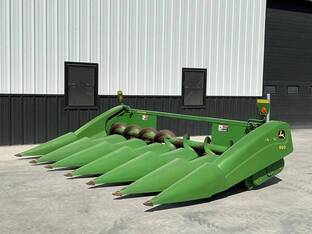 2004 John Deere 693