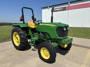 2010 John Deere 5055D