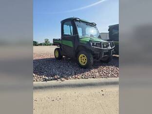 2022 John Deere GATOR XUV 835R