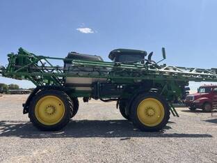 2023 John Deere 412R