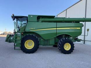 2019 John Deere S780
