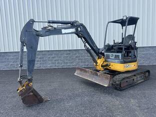 2006 John Deere 35D