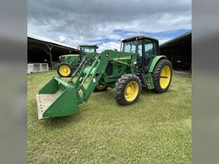 2012 John Deere 7130
