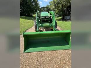 2023 John Deere 5105M