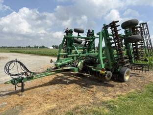 2015 Great Plains 2400TM