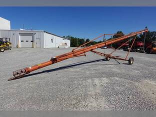 New Idea AGCO 188