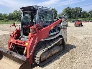 2022 Takeuchi TL12R2