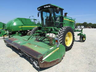 2011 John Deere R450