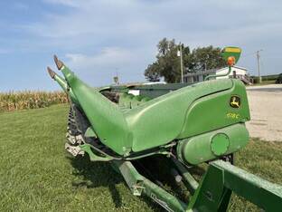 2016 John Deere 618C