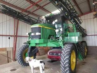 2000 John Deere 4700