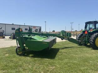 2023 John Deere S300