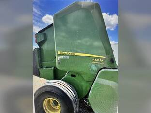 2022 John Deere 450M Precutter