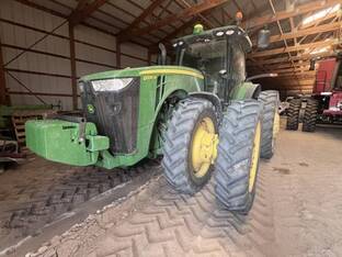 2011 John Deere 8335R