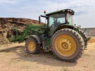 2018 John Deere 6195R