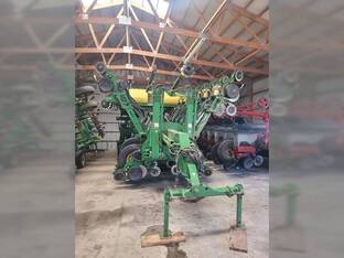 2004 John Deere 1790