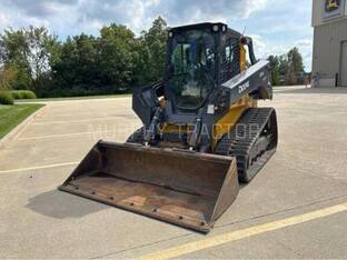 2022 John Deere 333G
