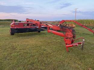 2005 New Holland 1431