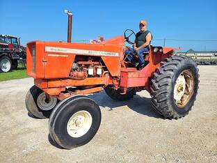 1973 Allis-Chalmers 200