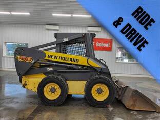 2009 New Holland L180