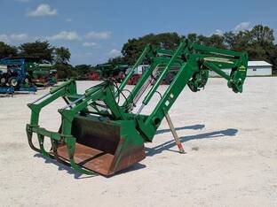 John Deere 741