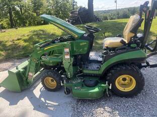 2021 John Deere 1025R
