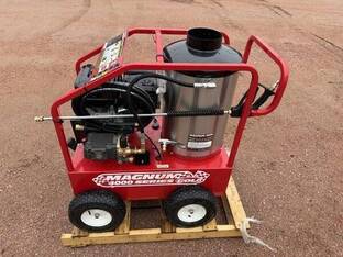 2026 EASY-KLEEN MAGNUM 4000 GOLD