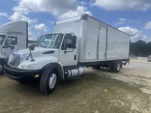 2018 International DURASTAR 4300