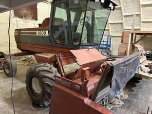1998 Hesston 8500