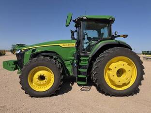 2025 John Deere 8R 370