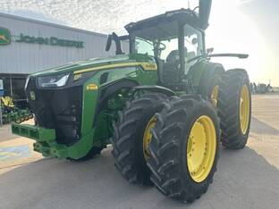 2025 John Deere 8R 370