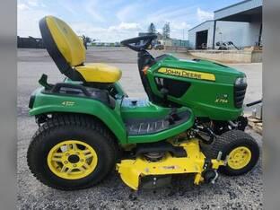 2019 John Deere X754