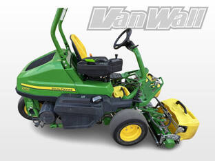 2021 John Deere 2700