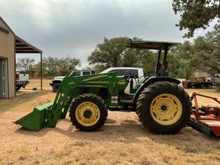 2004 John Deere 5320
