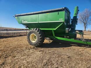 2009 Parker 938
