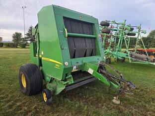 2014 John Deere 569