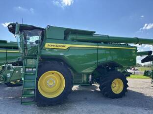2026 John Deere S7 800