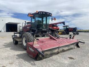 2015 MacDon Industries M205