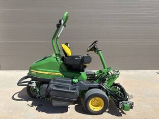 2022 John Deere 2750 Precision Cut