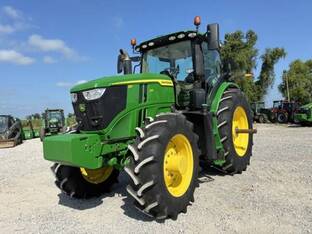 2025 John Deere 6R 230