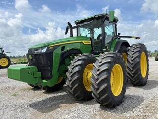 2025 John Deere 8R 310