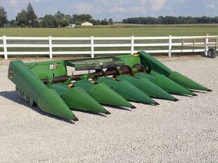1997 John Deere 693