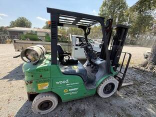 2014 Mitsubishi FG25N