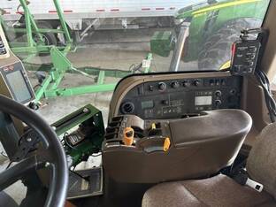 2008 John Deere 7830