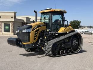 2015 Challenger MT765E