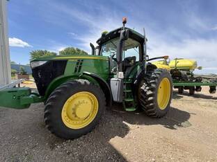 2012 John Deere 7230R