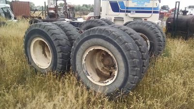 Mack Suspension and Tires